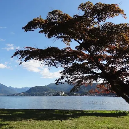 Semesterbostad Relax Orta Beautiful Park *